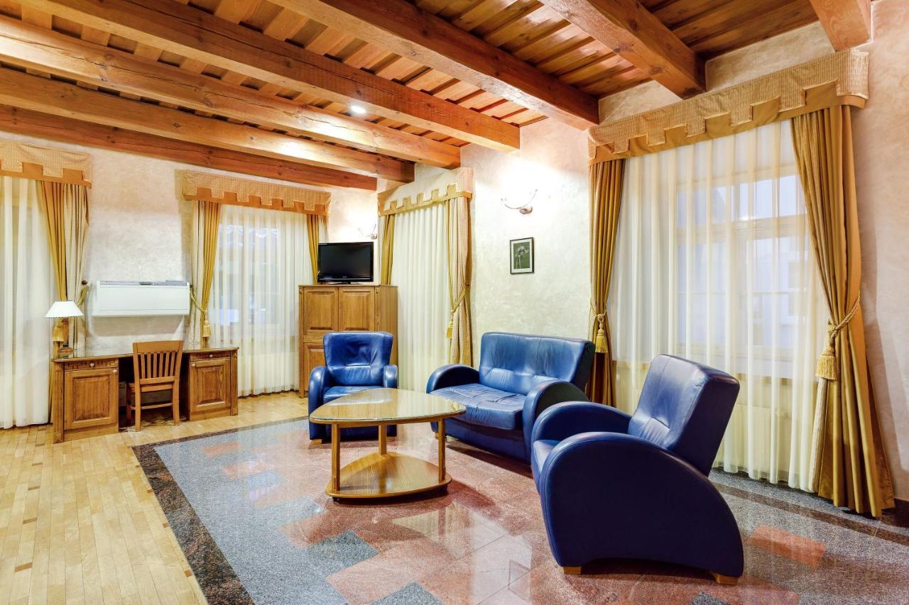 Atrium Suites Wilna Exterior foto