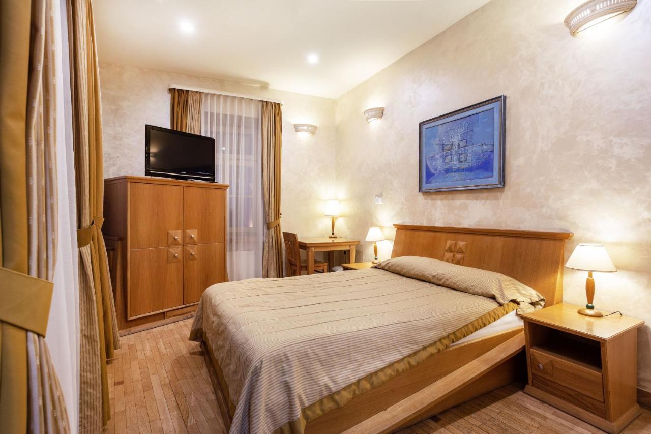 Atrium Suites Wilna Exterior foto
