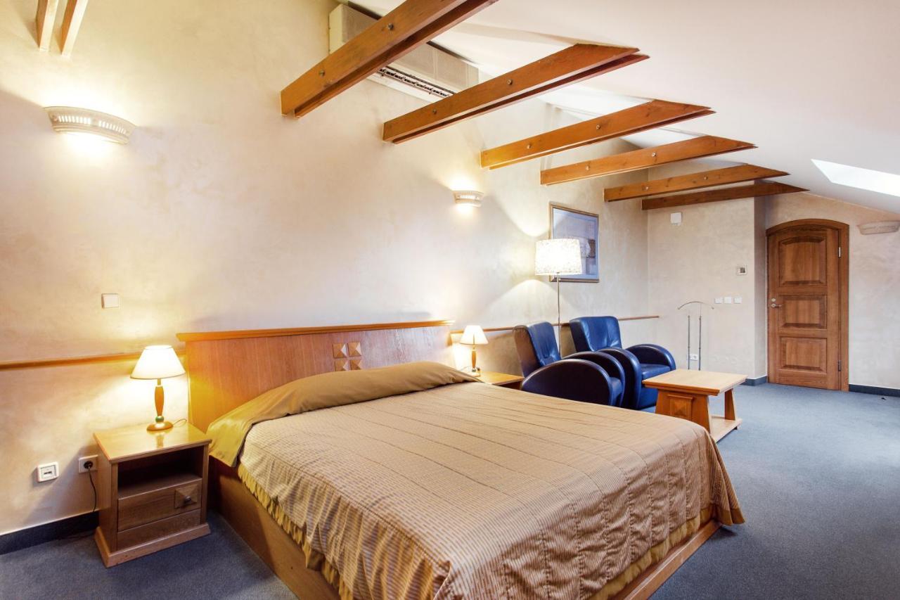 Atrium Suites Wilna Exterior foto