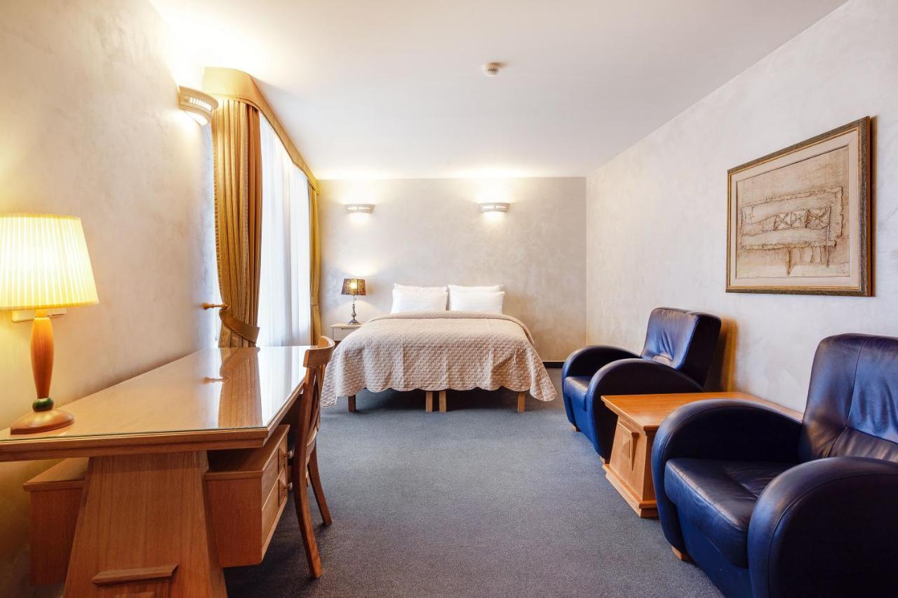 Atrium Suites Wilna Exterior foto