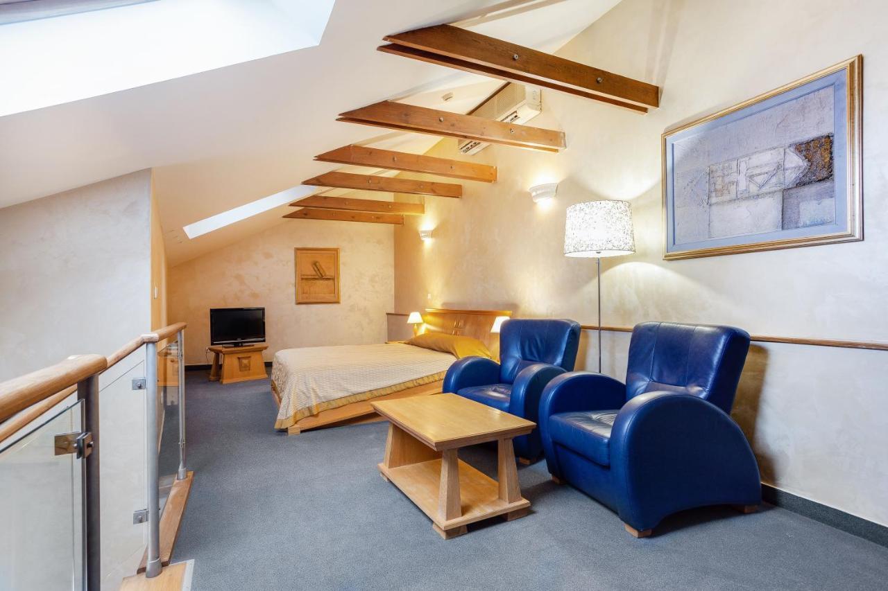 Atrium Suites Wilna Exterior foto